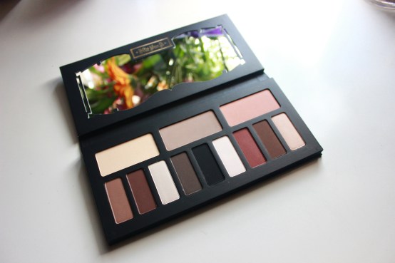 kat von d shade & light eye palette 2