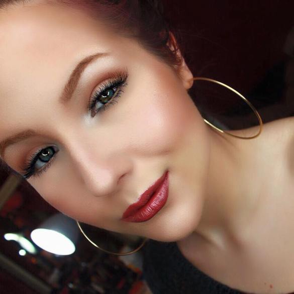 maybelline fit me matte and poreless foundation on skin 1