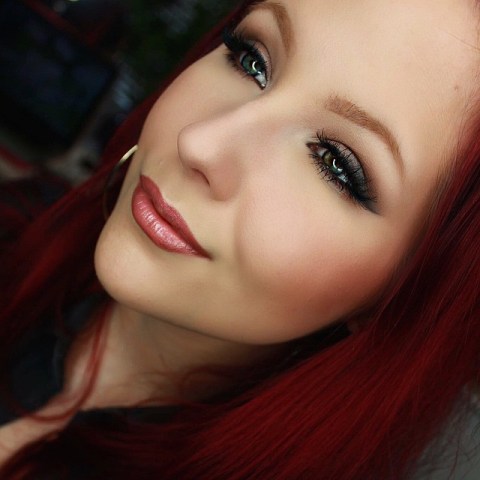 shade & light eyeshadow look 1