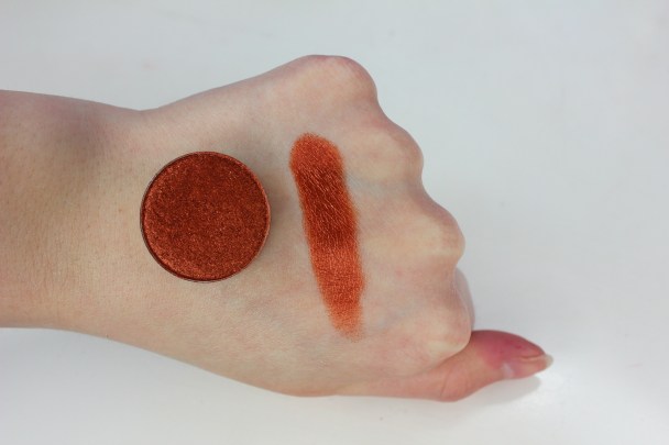 MUG Flame Thrower Foiled Eyeshadow Swatch 2