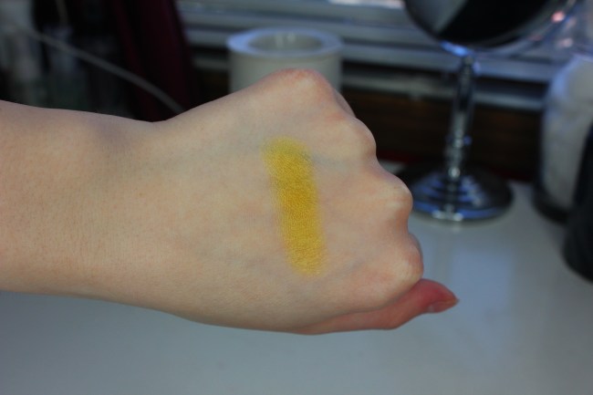MUG Lemon Drop Swatch 1