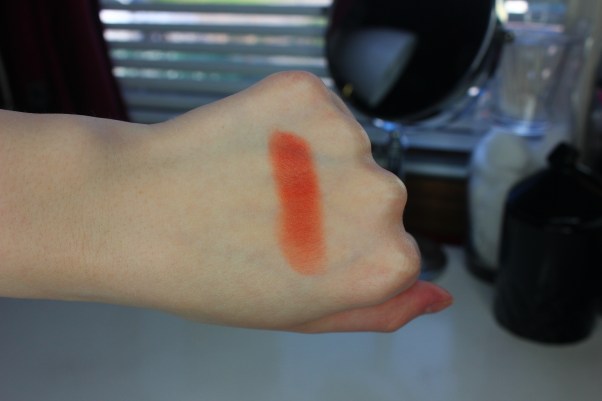 MUG Poppy Swatch 1