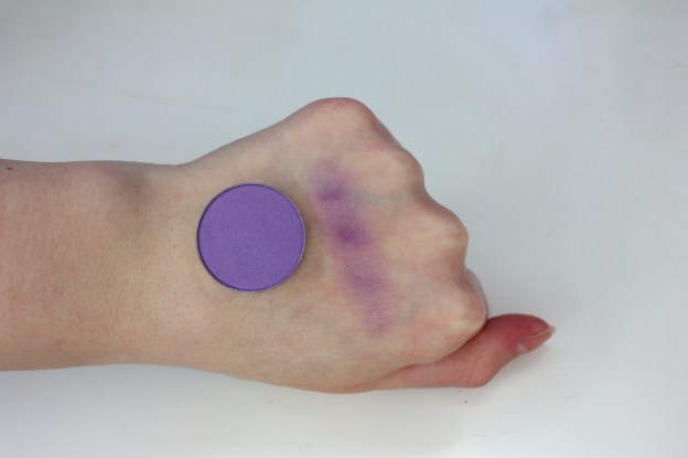 MUG Wistera (New Formula) Swatch 2