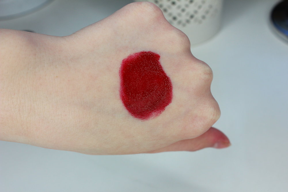 NIA Cosmetics - Stiletto Swatch 1