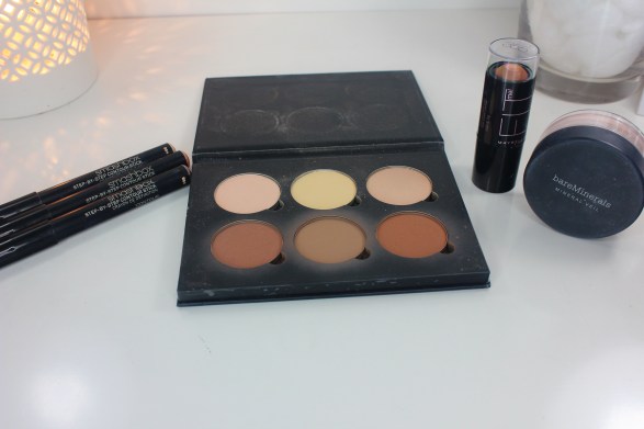 heat-proof, sweat-proof bulletproof makeup - highlighting and contouring long lasting