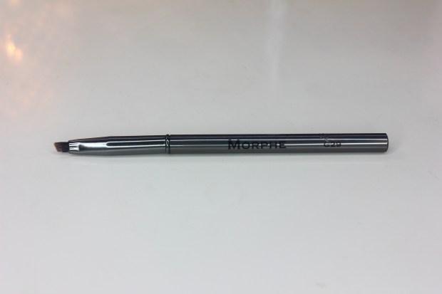 Morphe Brushes 1 - G29 Angled Liner