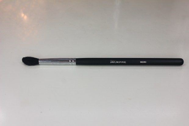 Morphe Brushes 1 - M330 Blending Crease