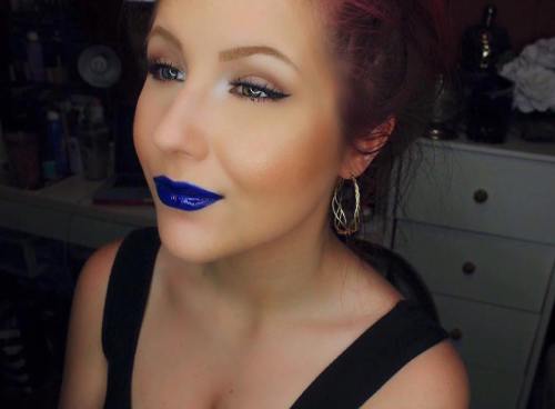 NIA Cosmtics - Majesty Lip Swatch