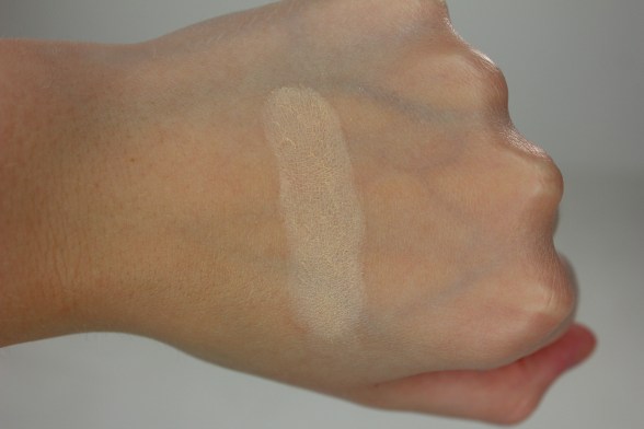 Lorac Pro Contour Palette - Beige Highlight Swatch 2