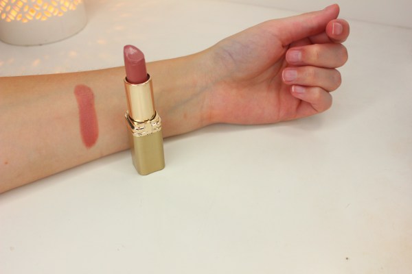 Loreal Fairest Nude Lipstick Swatch - favorite
