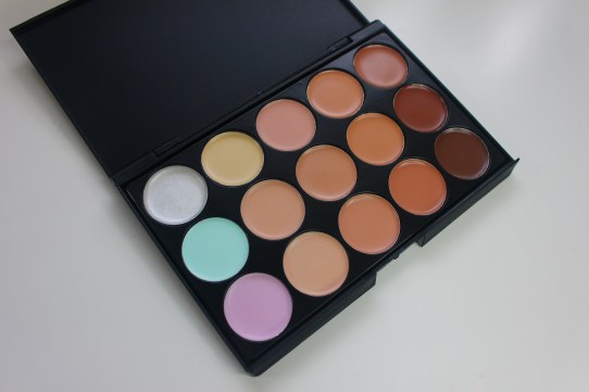 Sedona Lace 15 Color Concealer Palette review and swatches